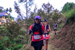 BIB: 5225
                            <button type="button" onclick="openModal(24848352)" class="btn btn-primary btn-sm float-right btn-popup" data-toggle="modal" data-target=".modal-high-quality">
                        <i class="fas fa-shopping-cart"></i> Add to Cart
                    </button>
                                            <button type="button" onclick="isThisMe(24848352, true)" class="btn btn-success btn-sm float-right btn-popup btn-isme hidden" data-toggle="tooltip" data-placement="bottom" title="นี่คือรูปของคุณใช่ไหม คลิกที่นี่เพื่อเอาเข้าอัลบั้ม">
                        <i class="fas fa-plus"></i> Add to album
                    </button>
                    <button type="button" onclick="isThisMe(24848352, false)" class="btn btn-warning btn-sm float-right btn-popup btn-isnotme hidden">
                        <i class="fas fa-ban"></i> Remove from album
                    </button>